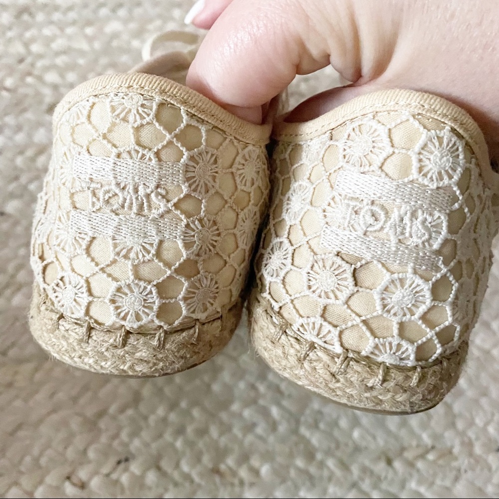Toms Lena Crochet Lace Espadrille Sneakers - Picture 6 of 7